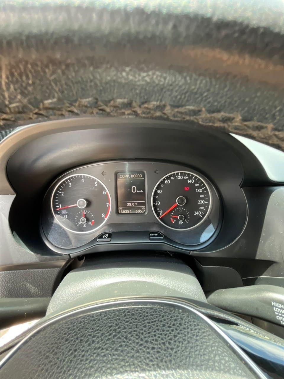 Volkswagen Fox Run 1.6 MSI — foto 8