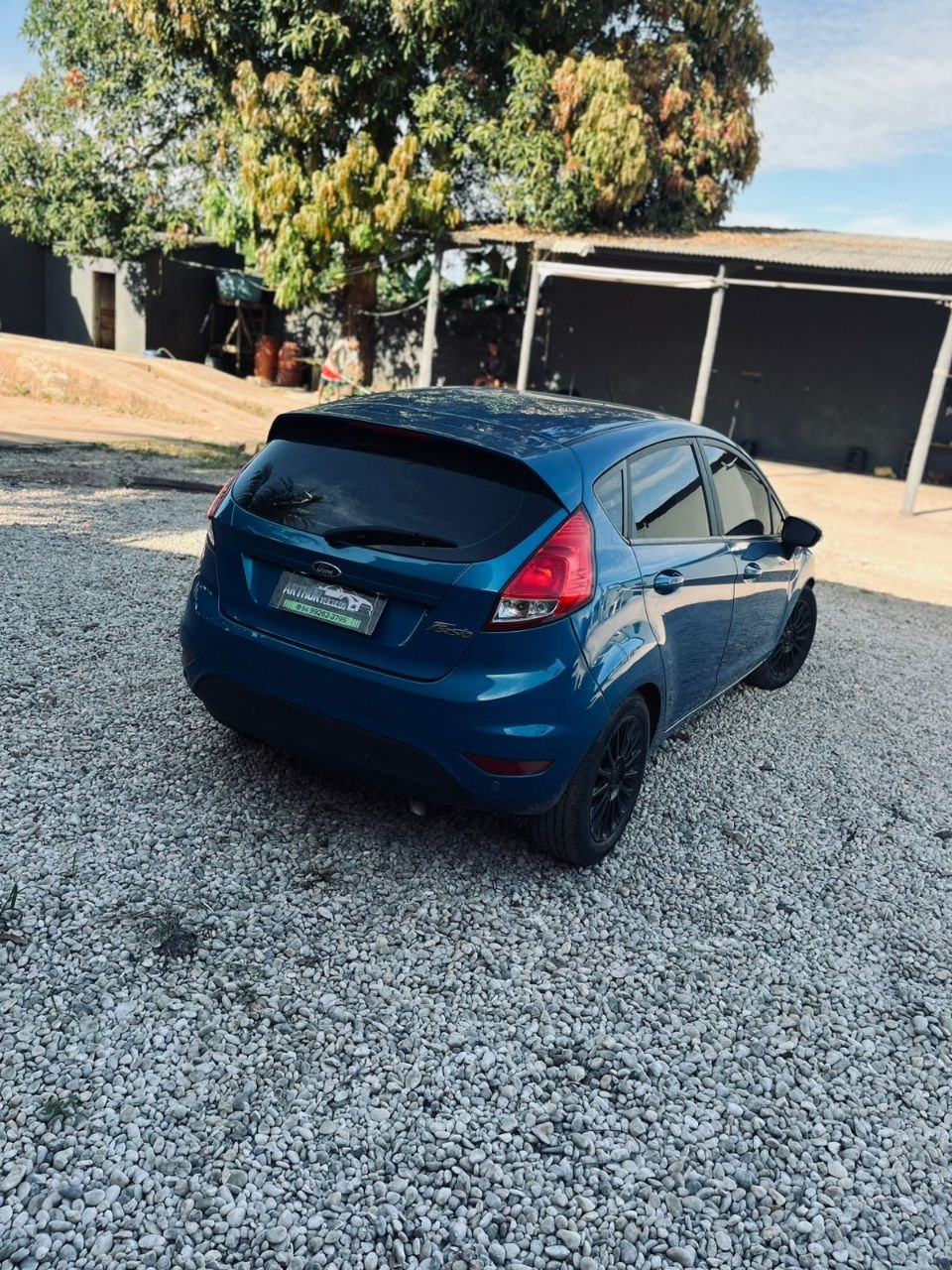 Ford Fiesta 1.6 SE Hatch — foto 4